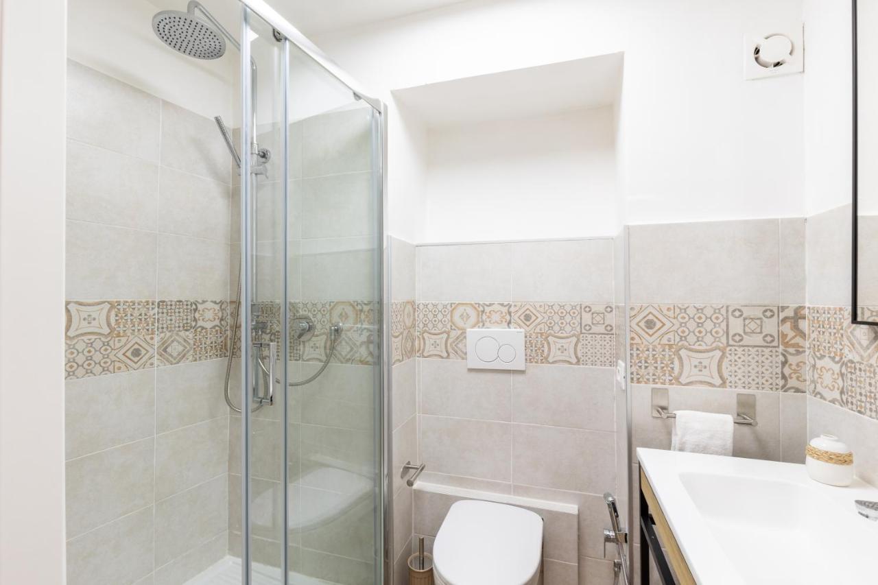 Gentile Suites - Private Rooms Roma Dış mekan fotoğraf